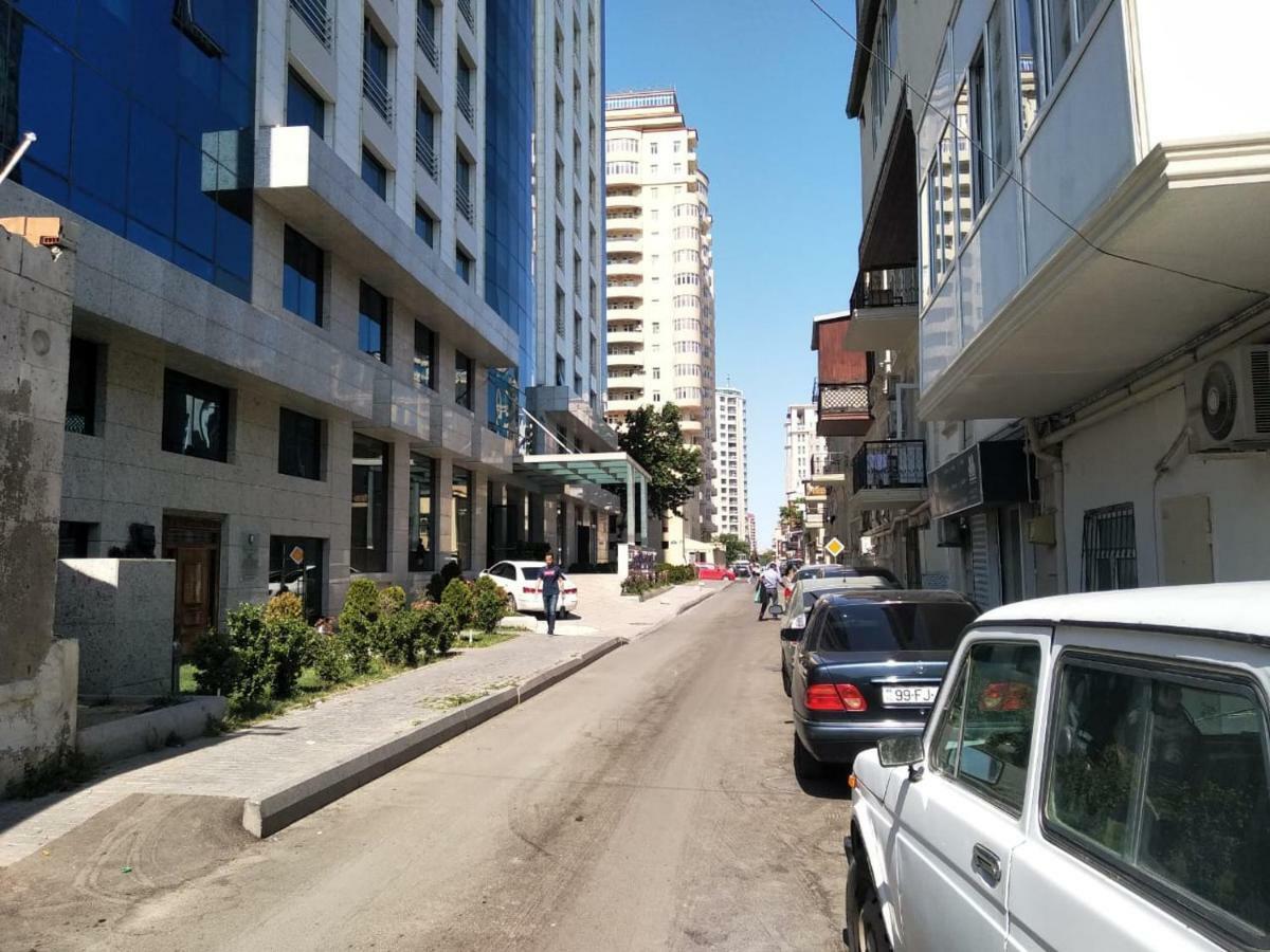 Apartment On The Delara Aliyeva Street Bakú Exterior foto